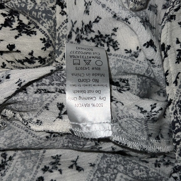 Carly Jean Los Angeles Tops CJLA Button Up Button DownFlower Paisley Shirt - Picture 6 of 8